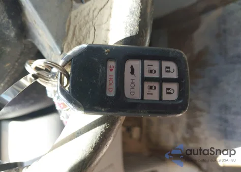 2014 Honda Odyssey Touring/Touring Elite из США, поврежденный, VIN 5FNRL5H9XEB040030